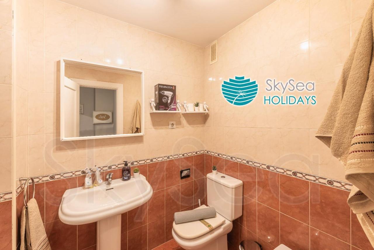 Sky Sea Holidays Malaga Turquesa Exterior foto